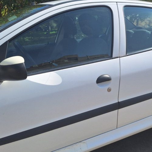 پژو 206 صندوقدار