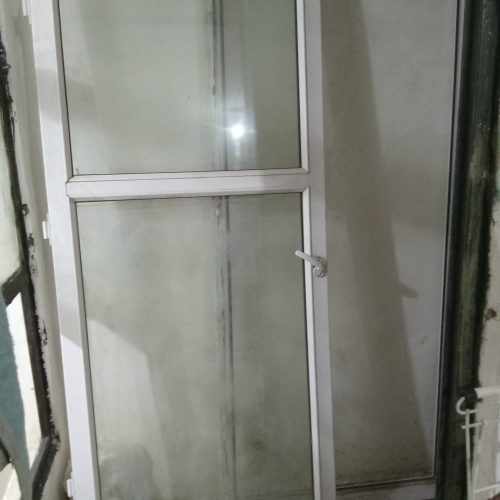 درب upvc یوپی وی سی