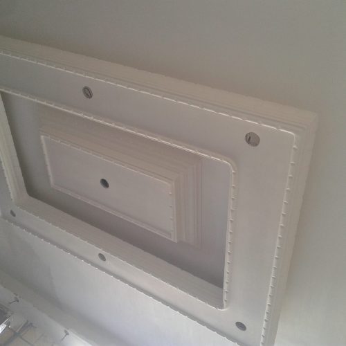 گچکار سفید و زیر کاری گچ