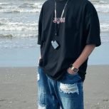 همینجوری اسم مامانشو نمیگه