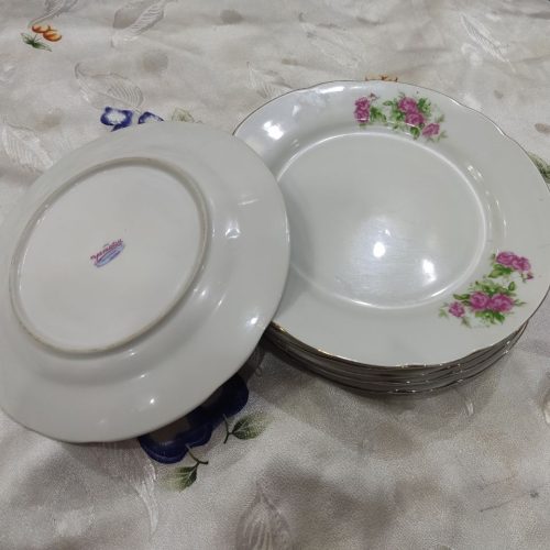 یک دست پلوخوری گل سرخی