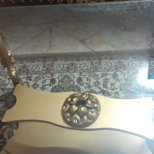 مبل سلطنتی