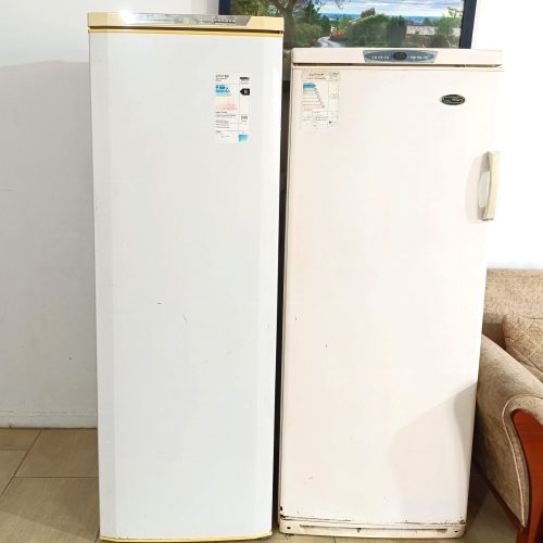 یخچال فریزر کاملا تمیز و سالم