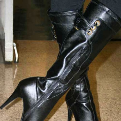 سلام خسته نباشید من عاشق بوت هستم از هر جا که باشه میام