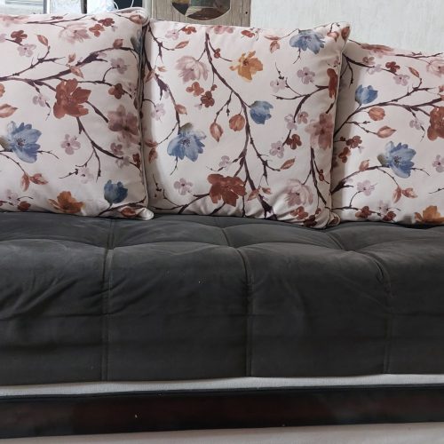 مبلمان راحتی و زیبا