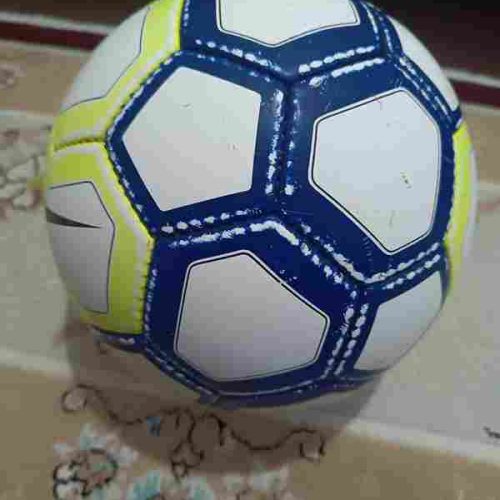 توپ چرمی ، چمنی ،نایک