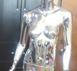 مانکن زنانه فقره ای درحد نو