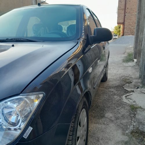 تیبا هاچ‌بک رنگ مشکی درحد مدل 94