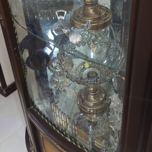 بوفه تمیز و نو شیک