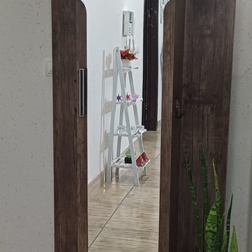 جاکفشی چوب لباس دار