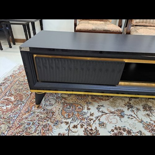 میز تلویزیون بزند ناجهینو