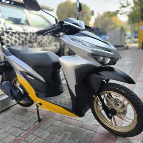 موتور هندا کلیک مدل400