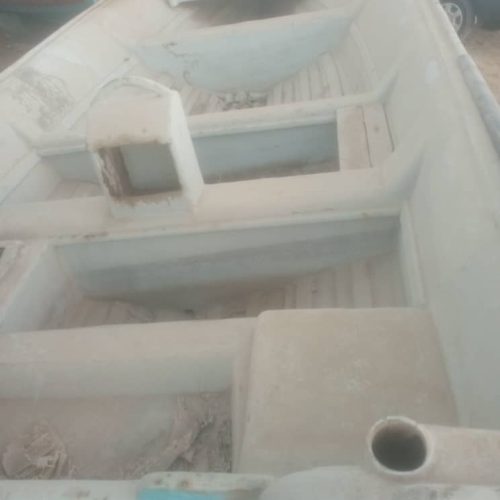 تشت قایق فروشی