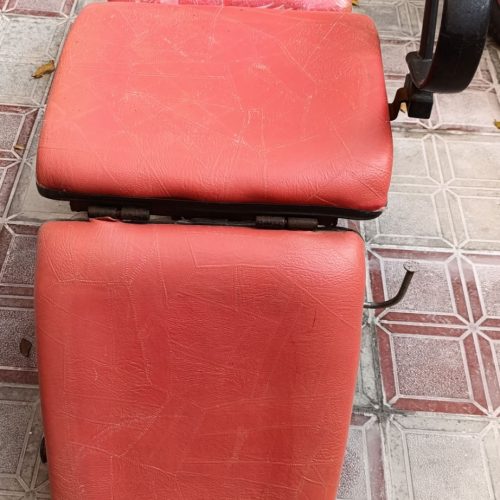 سرشور و صندلی آرایش