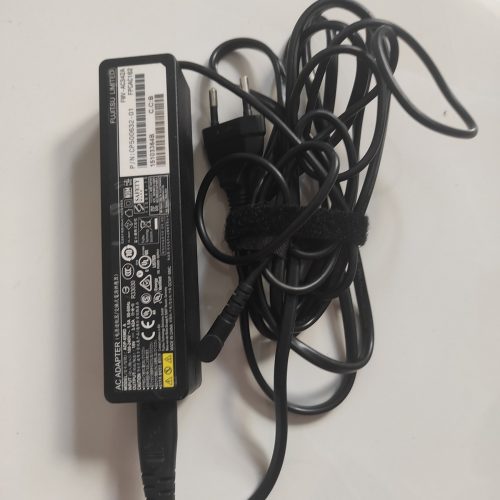 تبلت فوجیتسو مدل Q704 Corei5