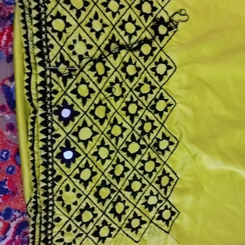 لباس تمام دست بلوچی