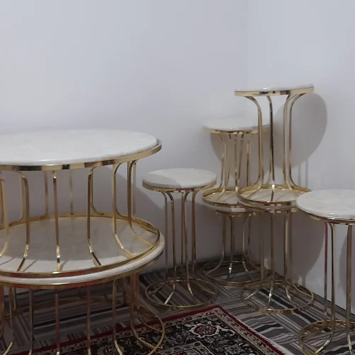 با سلام جلو مبلی صفر فقط یه هفته کار کرده