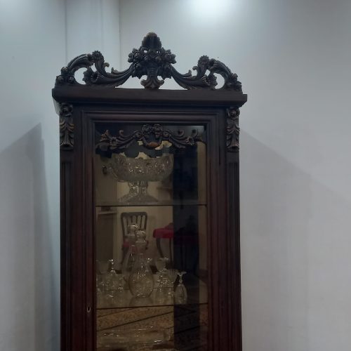 بوفه کاملا سالم