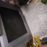 یک عدد تلویزیون قدیمی رنگی سالم 29 اینج همراه با یک عدد ریسیور استار100