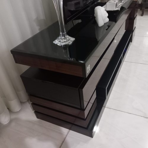 میزتلوزیون