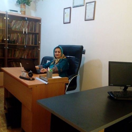 مدرس زبان عربی پایه، دبیرستان و کنکور و صرف و نحو دانشگاه