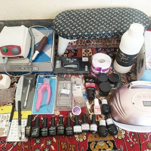 وسایل کاشت ناخن قیمت مناسب