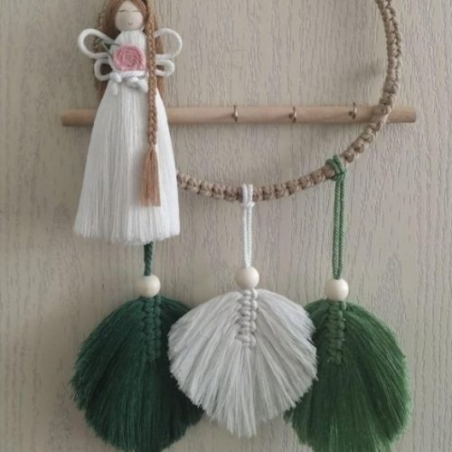 عروسک و گیفت مکرومه