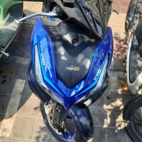 موتور کاملا سالم چه ظاهری چه موتوری