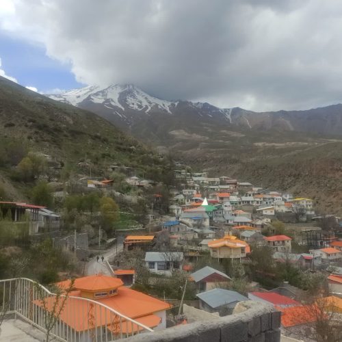 فروش ویلا فوری زیر قله دماوند