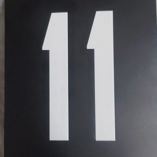 گوشی نو فقط کارتن باز شده