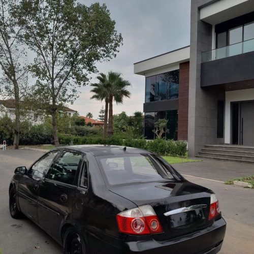 خودرو سواری لیفان