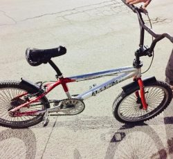 دوچرخه حرفه ای درحد نو