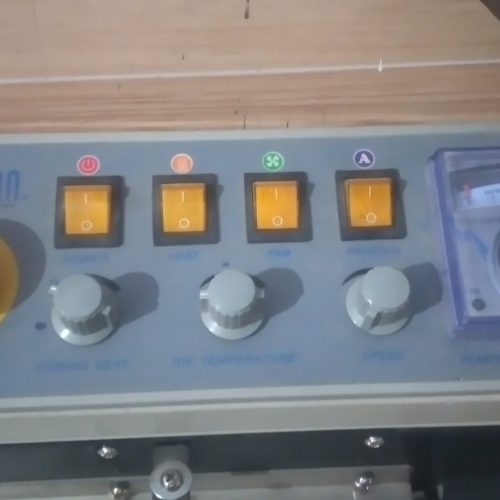 دستگاه پرس نان  تمیز تمیز