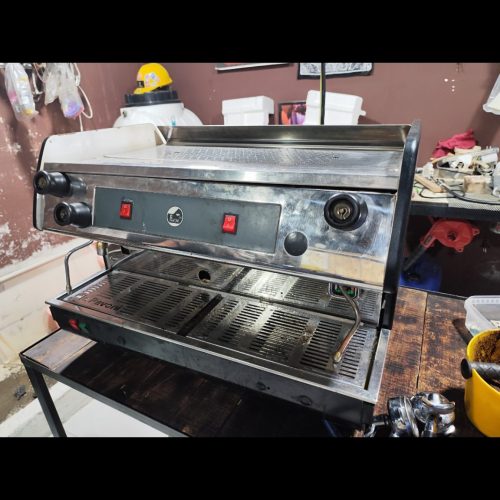 فروش دستگاه قهوه ساز صنعتی پاوانی ایتالیایی دوگروپ