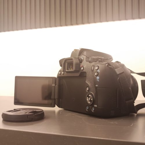 دوربین canon850d