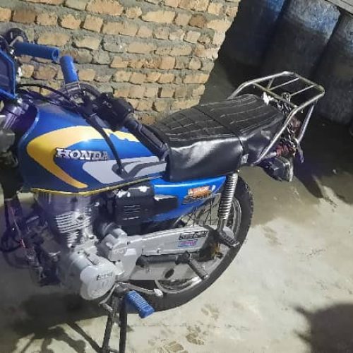 موتور درحد خشک برند تک تاز  تا حالا باز نشده از اول دست خودم بوده