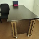 میز و صندلی اداری و مدیریتی