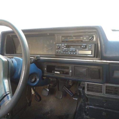 وانت مزدا دوگانه سوز