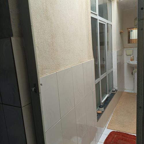 ساختمان یک طبقه