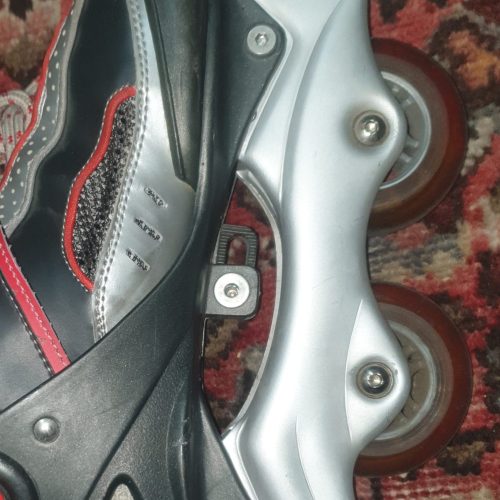 کفش اسکیت ورزشی