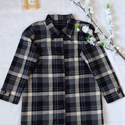 فروش انواع پالتو و مانتو زنانه