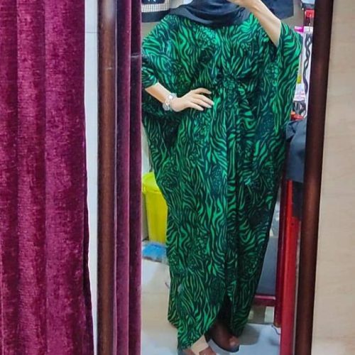 فروش لباس و پوشاک زنانه