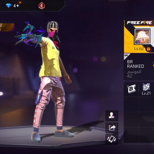 سلام من اکانت فری فایر دارم