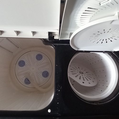 نداشتن جا به فروش می‌رسد