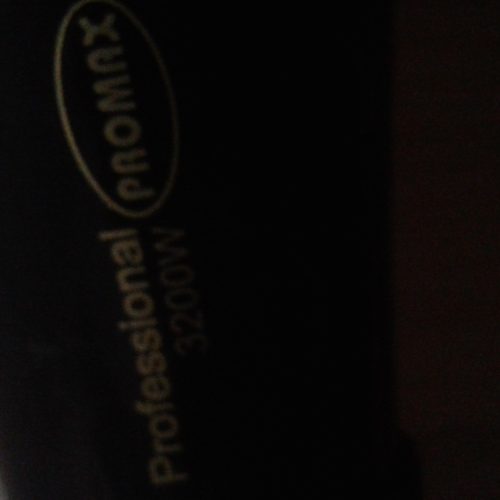 سلام. فروش یک عدد سشوار پرومکس اصل 3200 w درحد نو