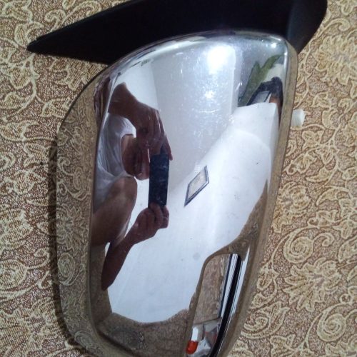 اینه ی بقل هایلوکس 2016