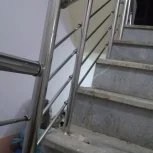 نصب انواع نرده استیل،چوب،پایه اشکی،خم و…