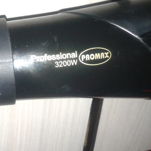 سلام. فروش یک عدد سشوار پرومکس اصل 3200 w درحد نو