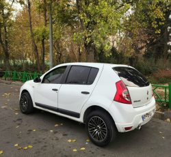 ساندرو دنده ای