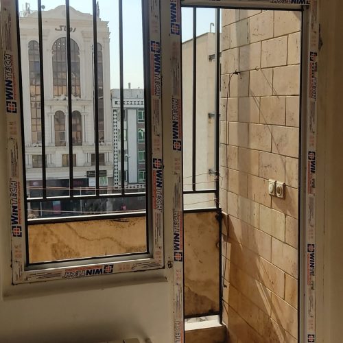 ساخت انواع درب و پنجره های UPVC
